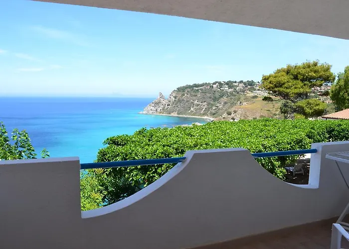 Apartmanhotel Villaggio Calispera 4*