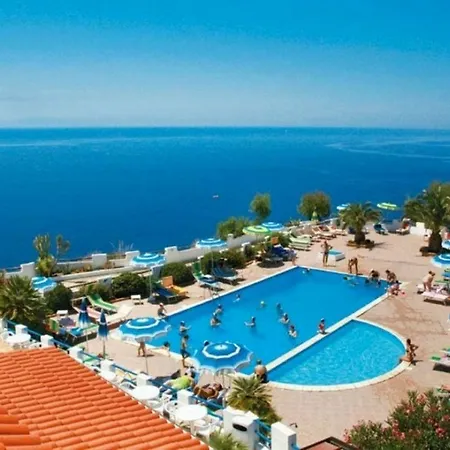 Villaggio Calispera 4* كابو فاتيكانو