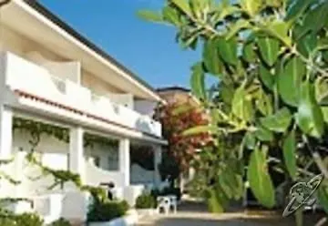 Villaggio Calispera 4*